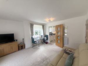 Westhall Road